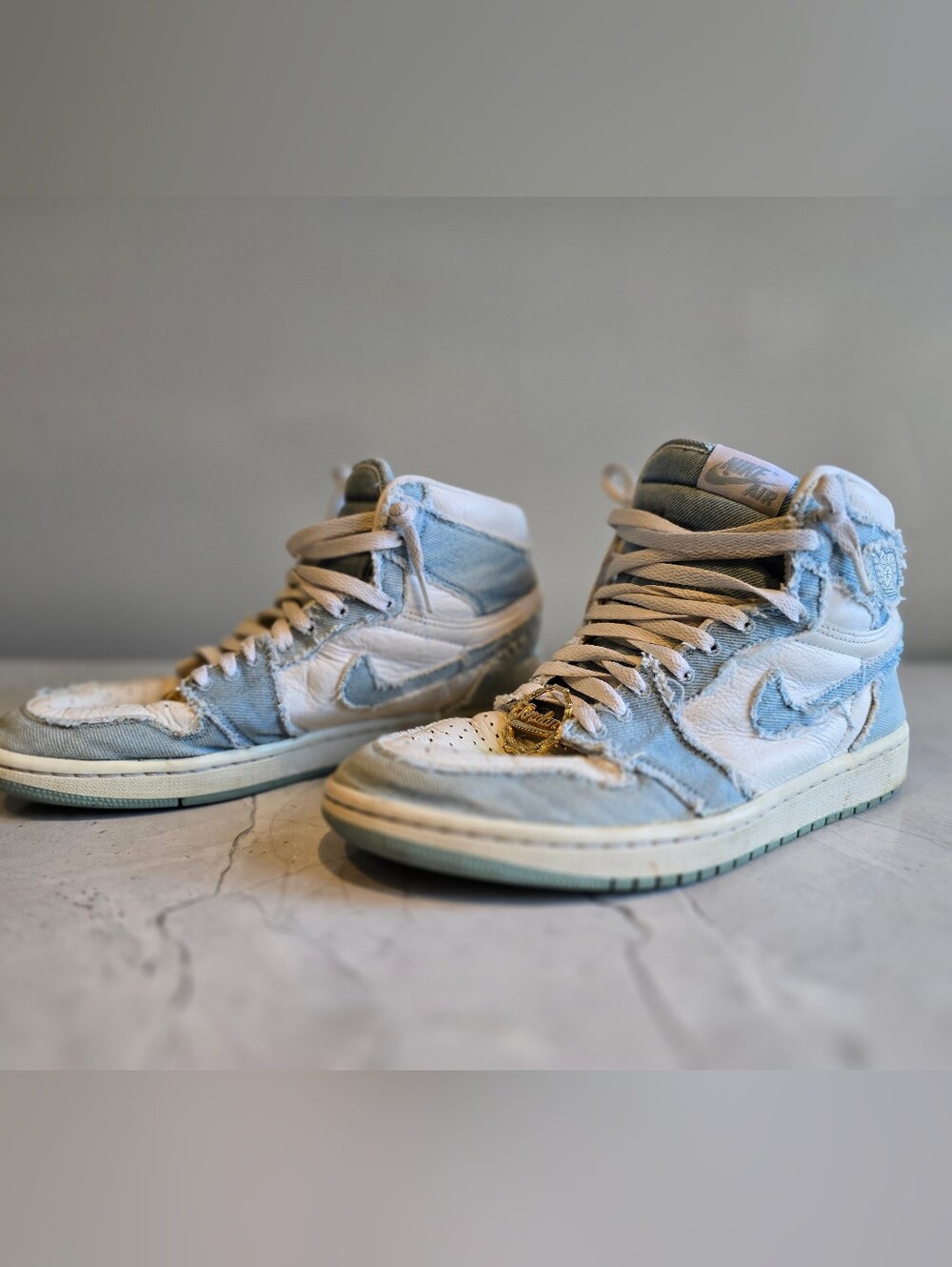 Nike High-Top Sneakers in Light Blue JEANS MATERIAL and White